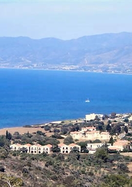 view_over_polis